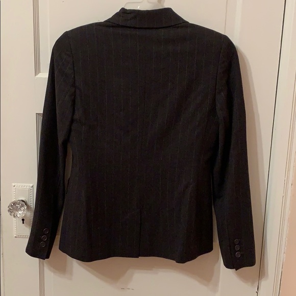 Charles Tyrwhitt  Suit (BIN G) - Picture 3 of 5